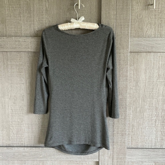 Host Pick! Isabella Oliver ‘Leiston’ top - Picture 2 of 11